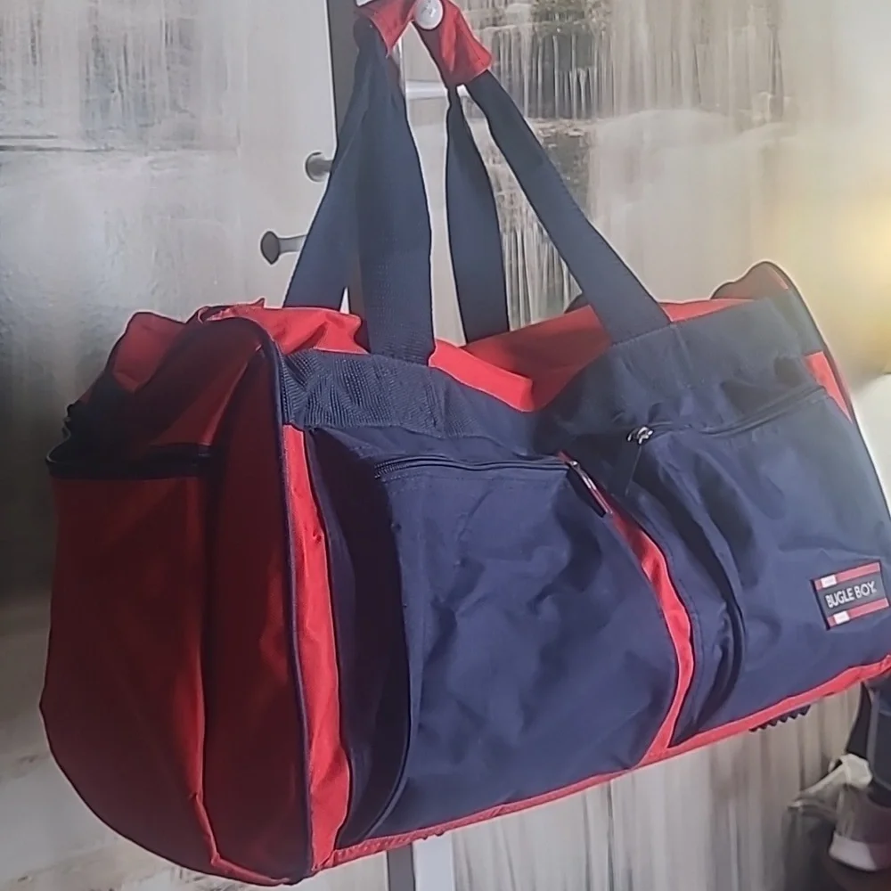Bugle Boy Mens Retro red blue travel sporty Retro vintage duffle bag